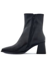 Vagabond Shoemakers Hedda
