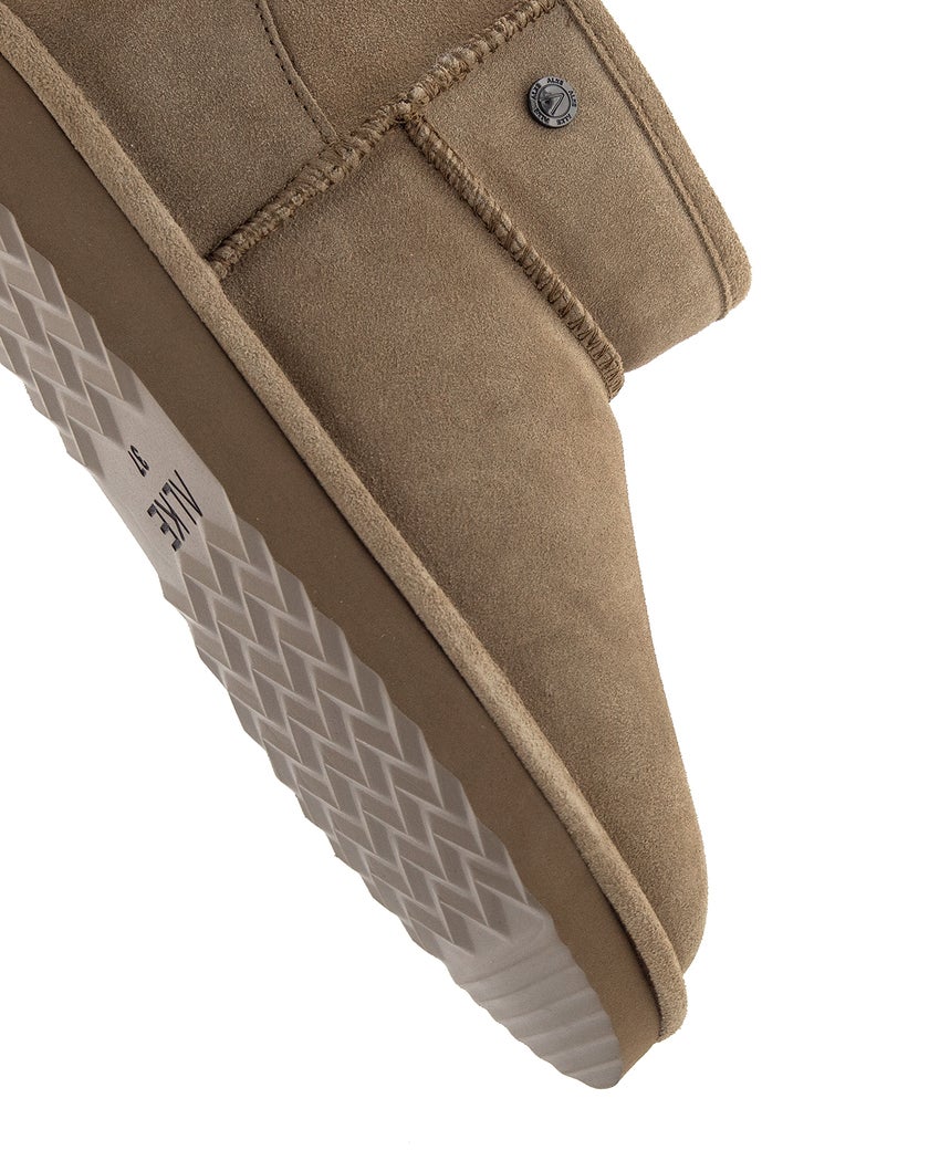 ALKE Boot