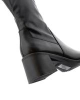 Vagabond Shoemakers Vega