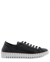 Ella of Sweden Sneaker