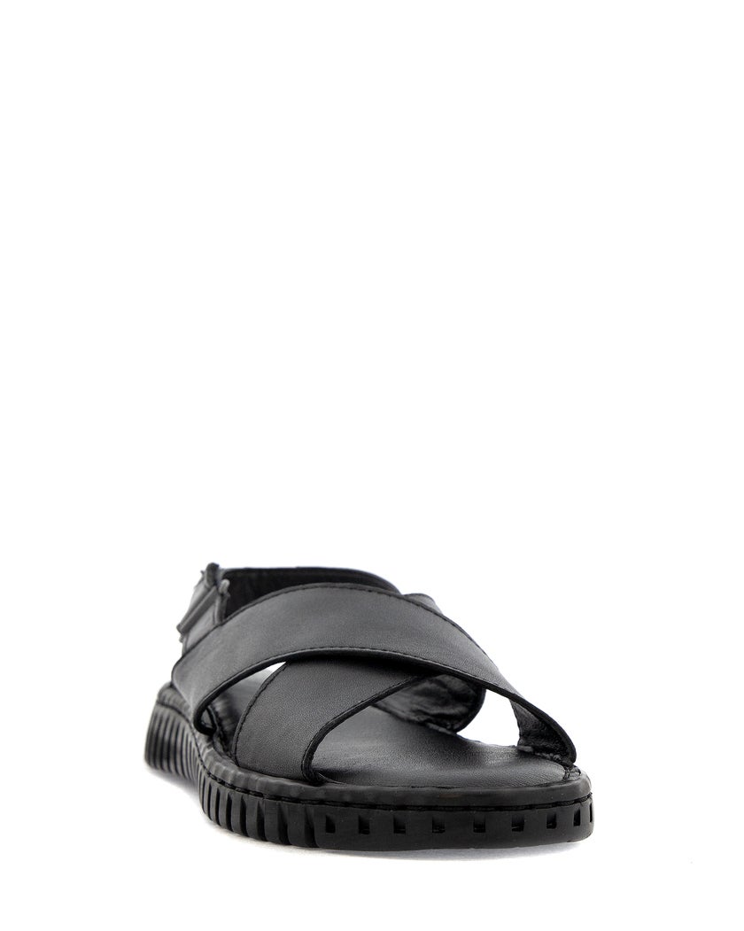 Park West Svart Sandal