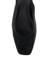 The Monte Svart Pumps