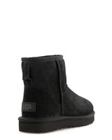 Ugg Classic Mini II