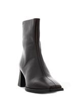 Vagabond Shoemakers Hedda