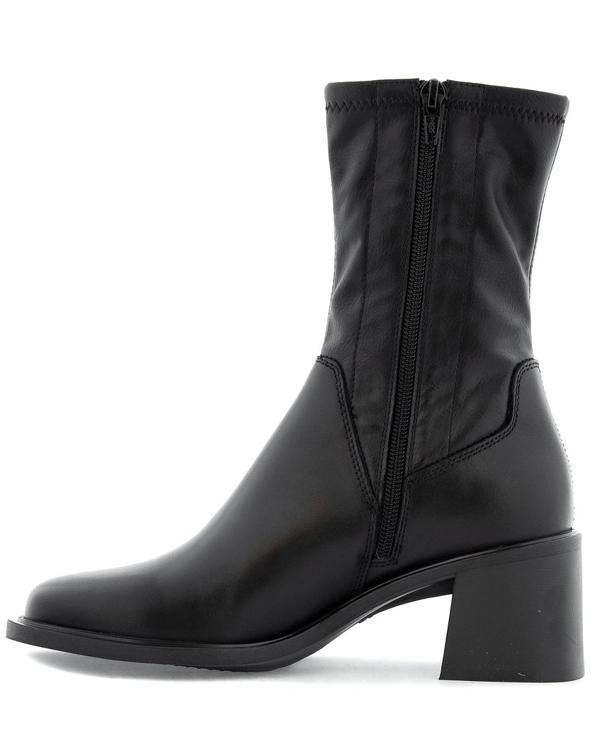 Vagabond Shoemakers Vega