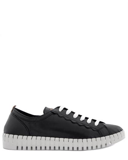 Ella of Sweden Sneaker